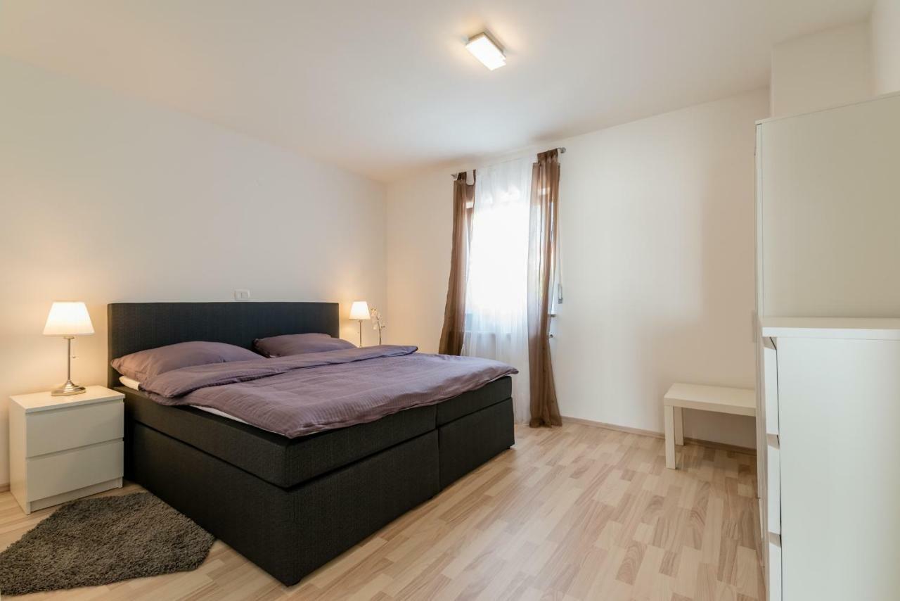 Ferienhaus Bucic Buje Zewnętrze zdjęcie