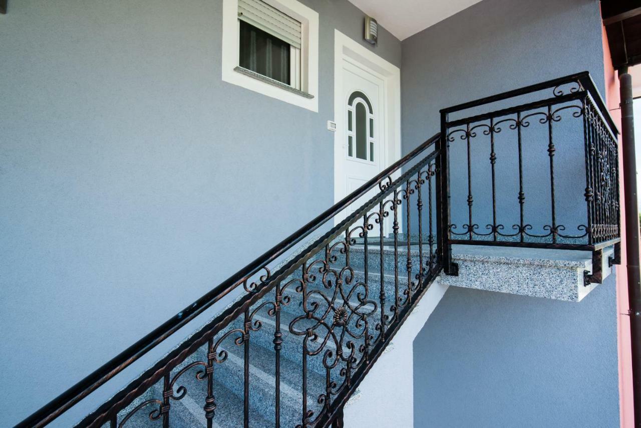 Ferienhaus Bucic Buje Zewnętrze zdjęcie