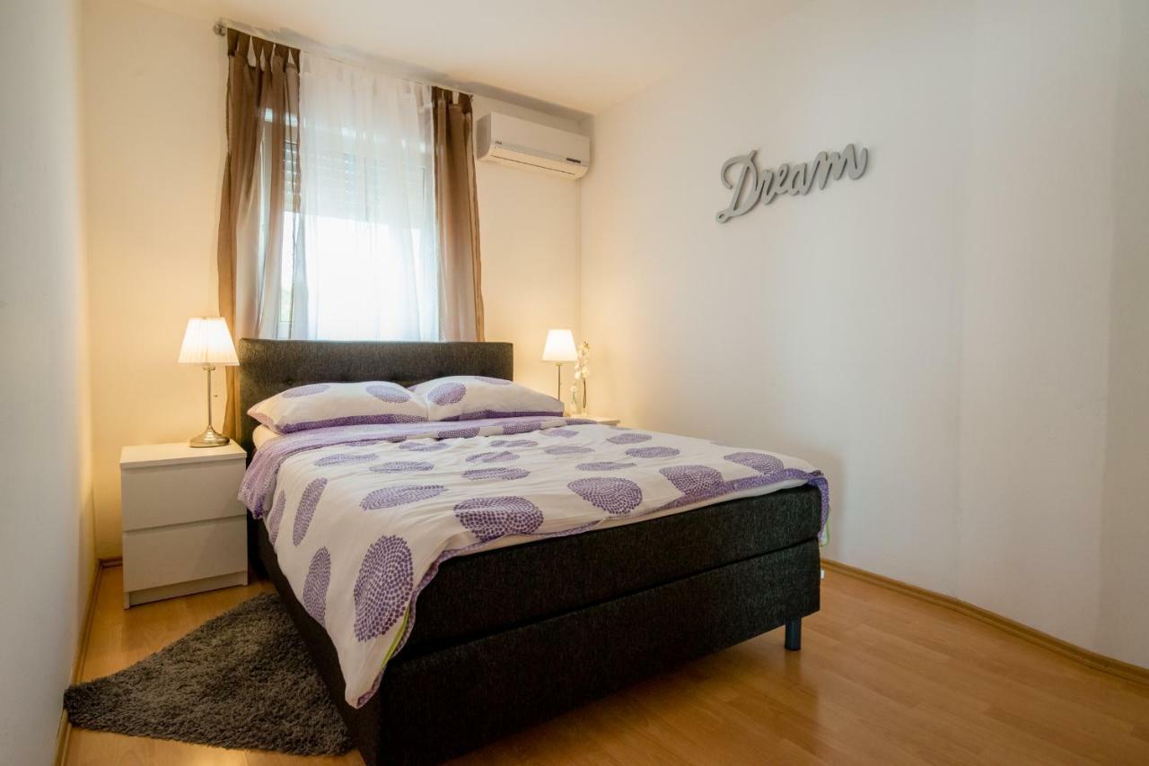 Ferienhaus Bucic Buje Zewnętrze zdjęcie