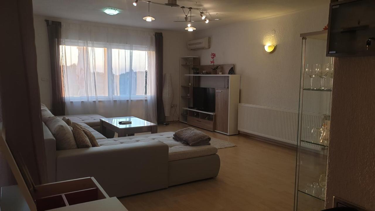 Ferienhaus Bucic Buje Zewnętrze zdjęcie